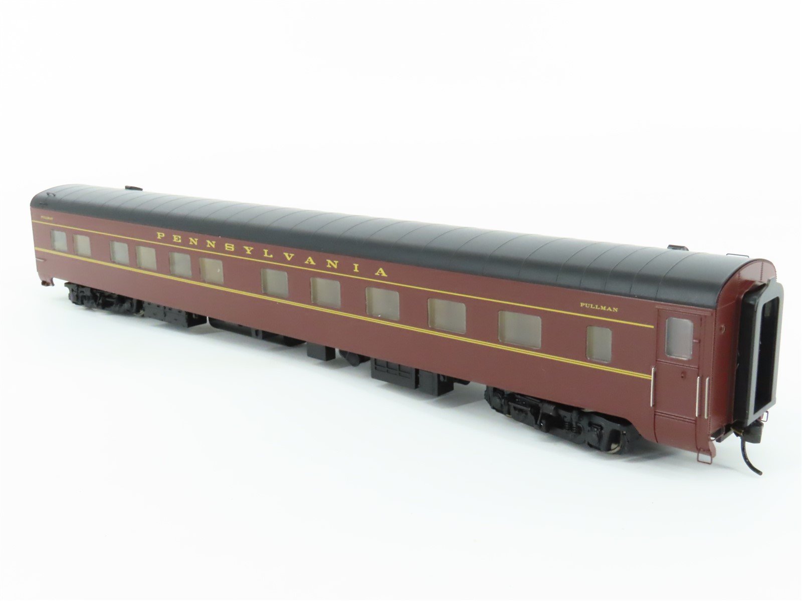 HO Walthers 932-9387 PRR Pennsylvania Pullman Standard 10-6 Sleeper Passenger