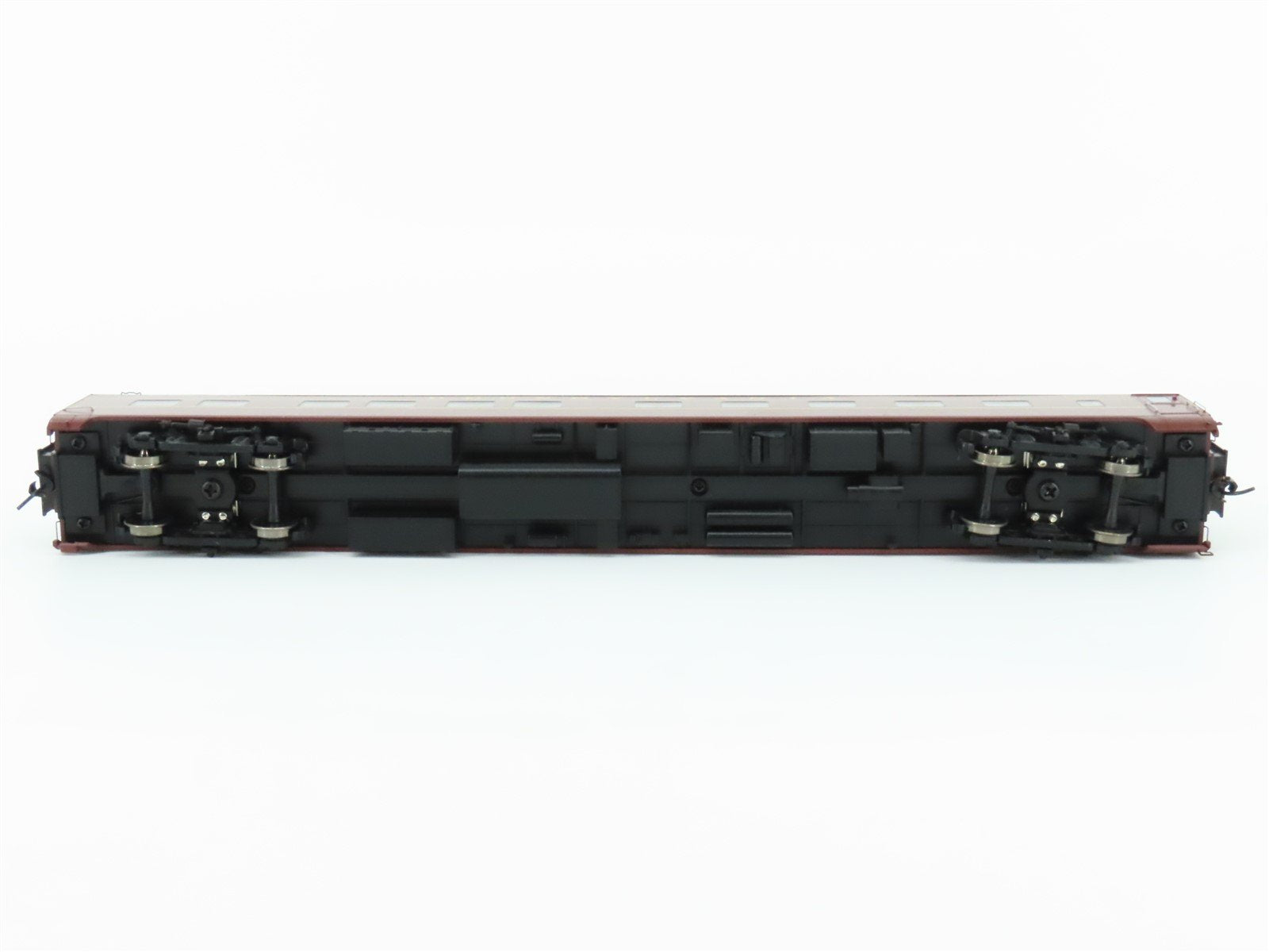 HO Walthers 932-9387 PRR Pennsylvania Pullman Standard 10-6 Sleeper Passenger