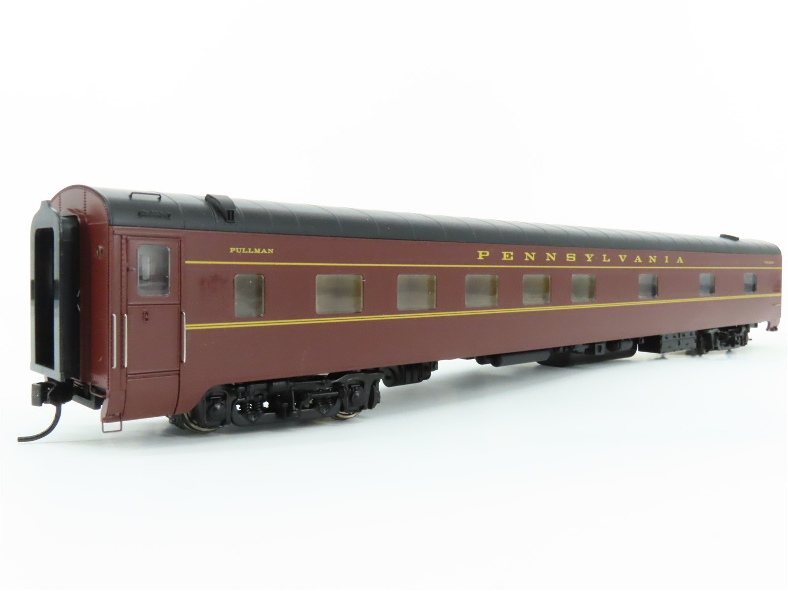 HO Walthers 932-9387 PRR Pennsylvania Pullman Standard 10-6 Sleeper Passenger