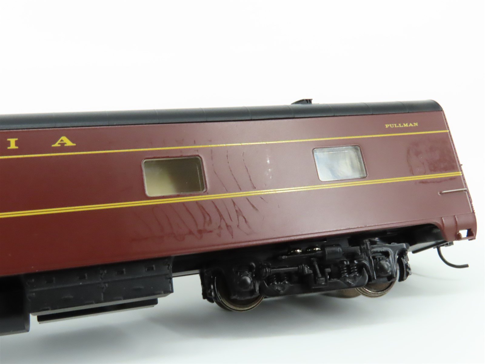 HO Walthers 932-9387 PRR Pennsylvania Pullman Standard 10-6 Sleeper Passenger