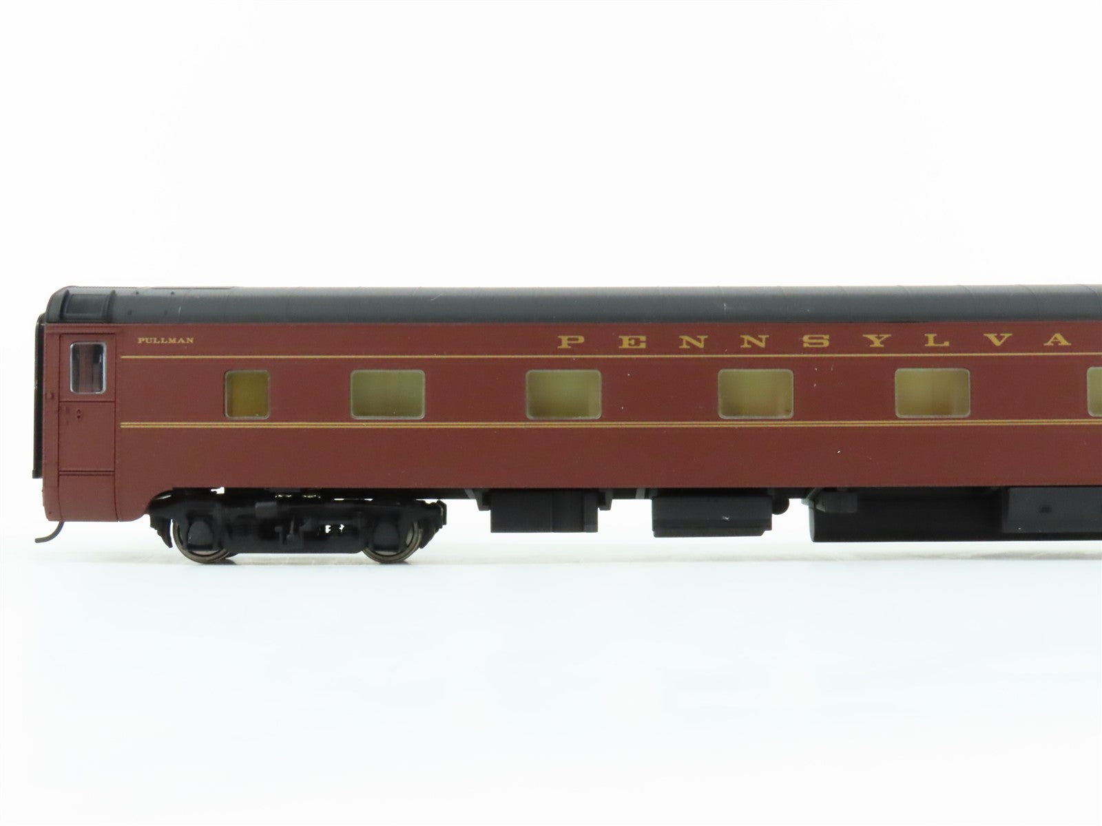 HO Walthers 932-6707 PRR Pennsylvania Pullman Standard 4-2-2 Sleeper Passenger