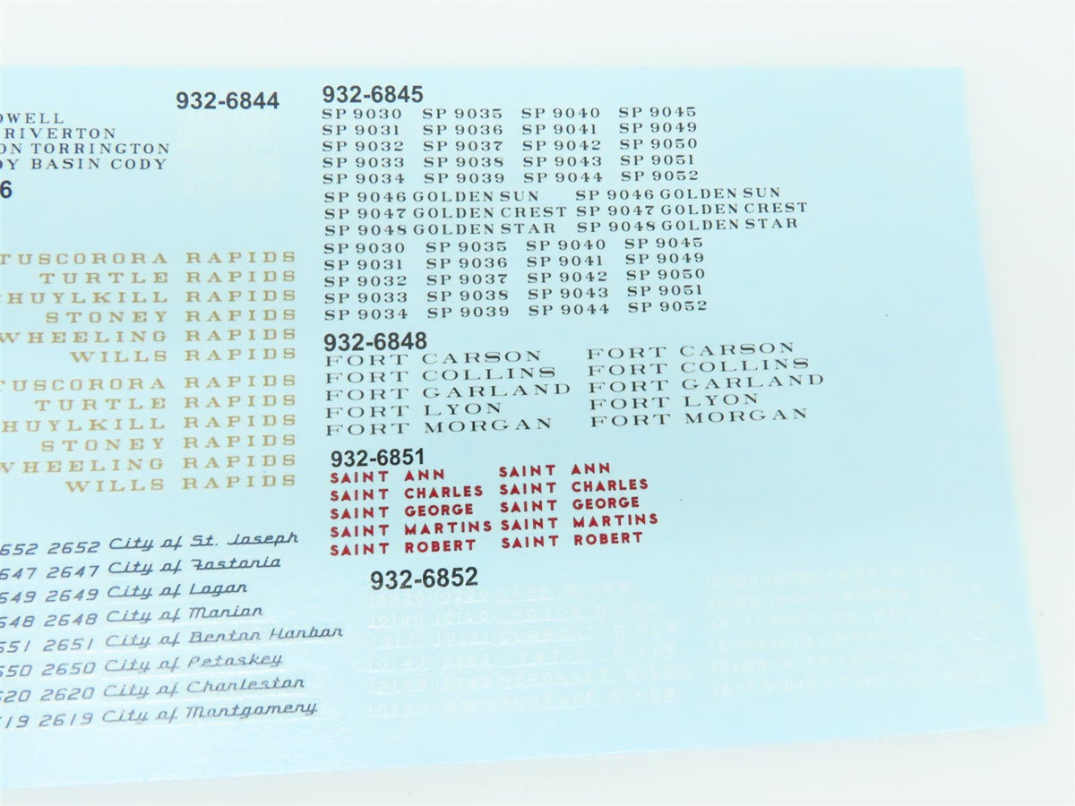 HO Walthers 932-6847 PRR Pennsylvania Pullman Plan 4140 10-6 Sleeper Passenger