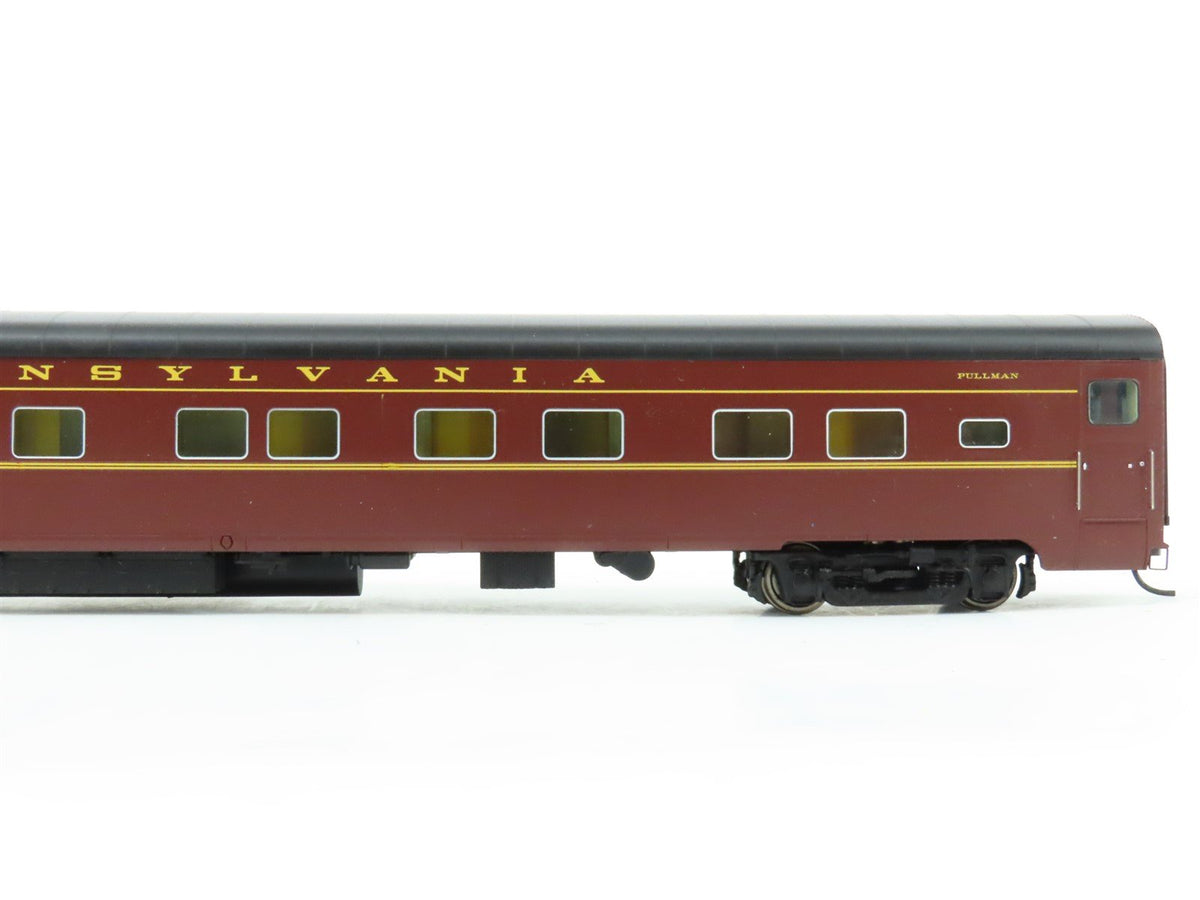 HO Scale Walthers 932-9690 PRR 1953 Era Broadway LTD ACF 4-4-2 Sleeper Passenger