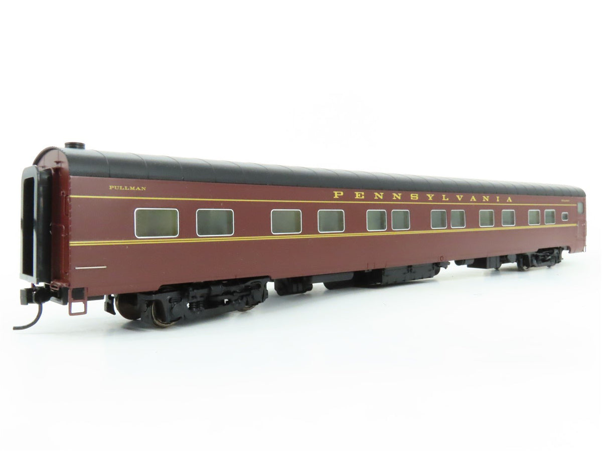 HO Scale Walthers 932-9690 PRR 1953 Era Broadway LTD ACF 4-4-2 Sleeper Passenger