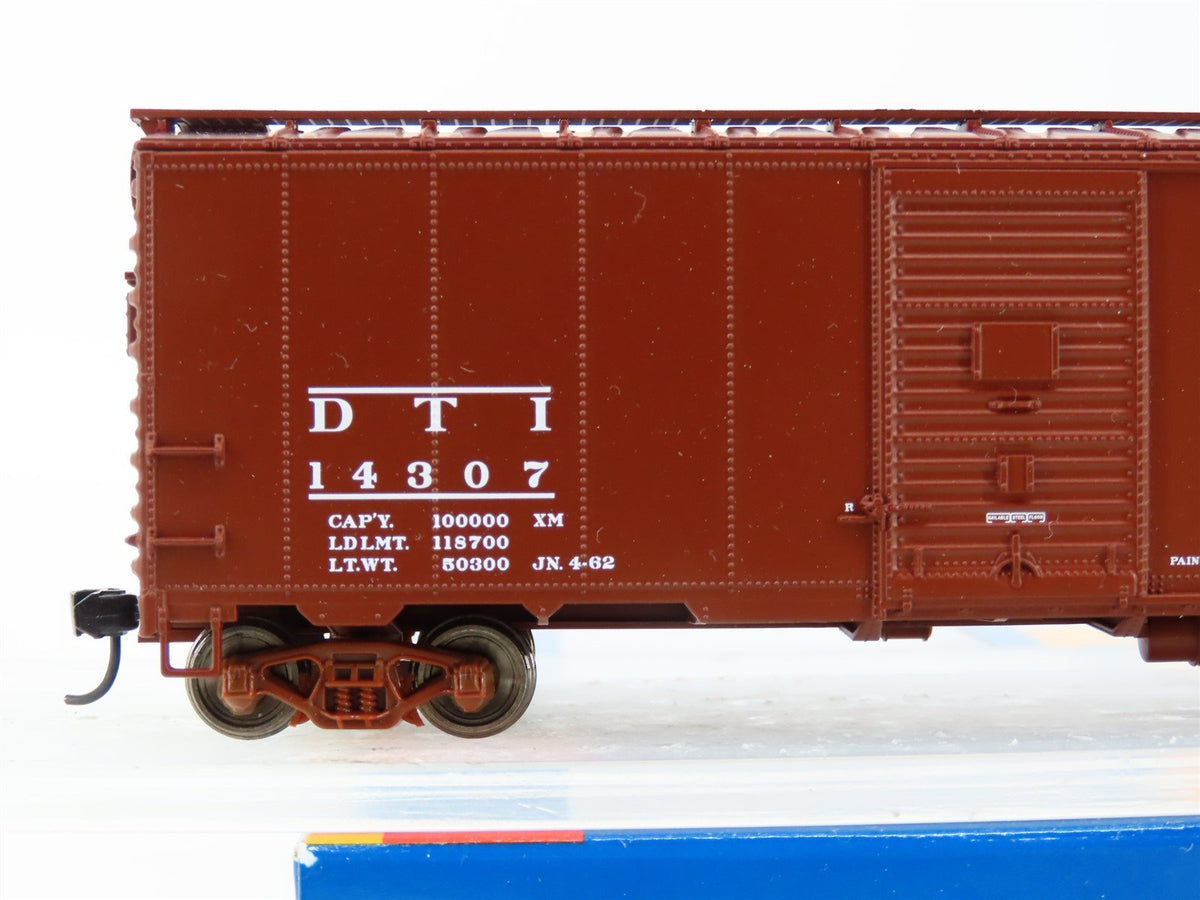 HO Walthers Mainline 910-1777 DTI Detroit Toledo &amp; Ironton 40&#39; Box Car #14307