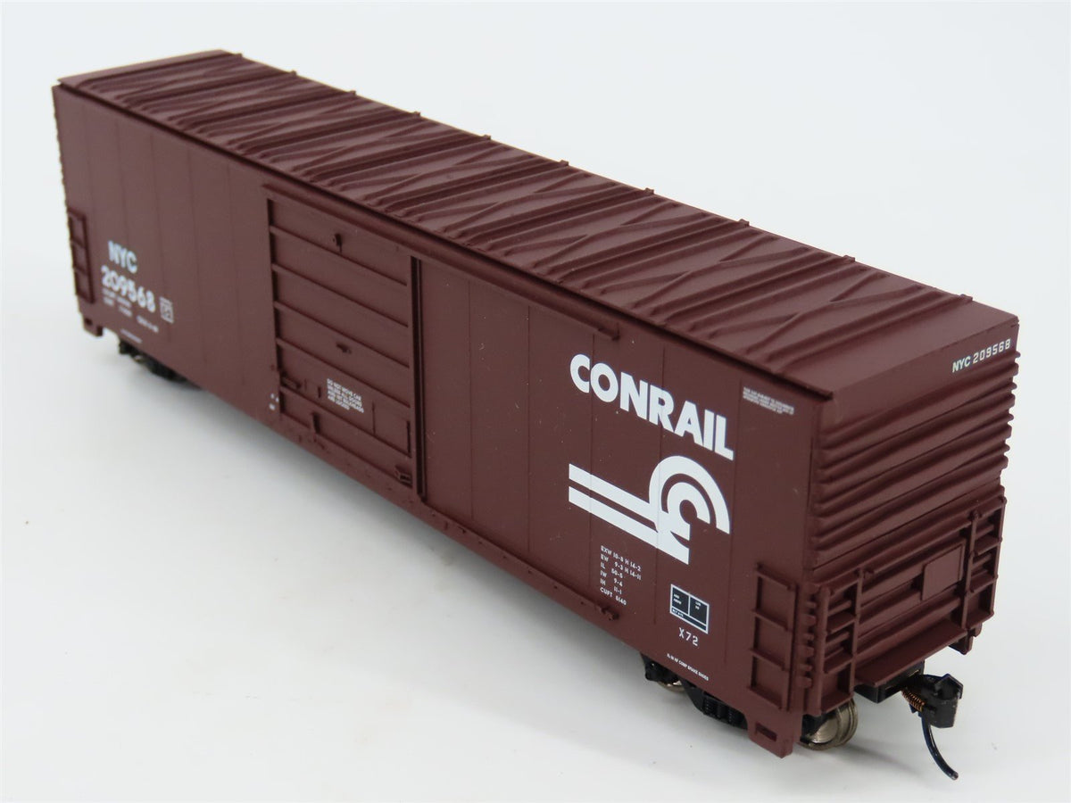 HO Scale Walthers Mainline 910-1906 NYC Conrail 50&#39; Sliding Door Box Car #209568