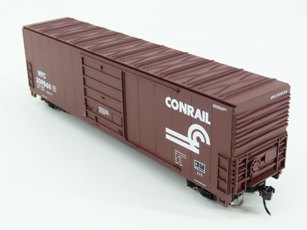 HO Scale Walthers Mainline 910-1906 NYC Conrail 50&#39; Sliding Door Box Car #209568