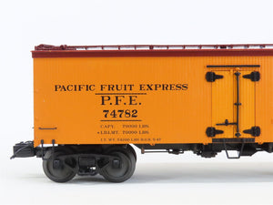 O Gauge 3-Rail MTH 20-94367 SP UP PFE Pacific Fruit Express 36' Reefer #74782