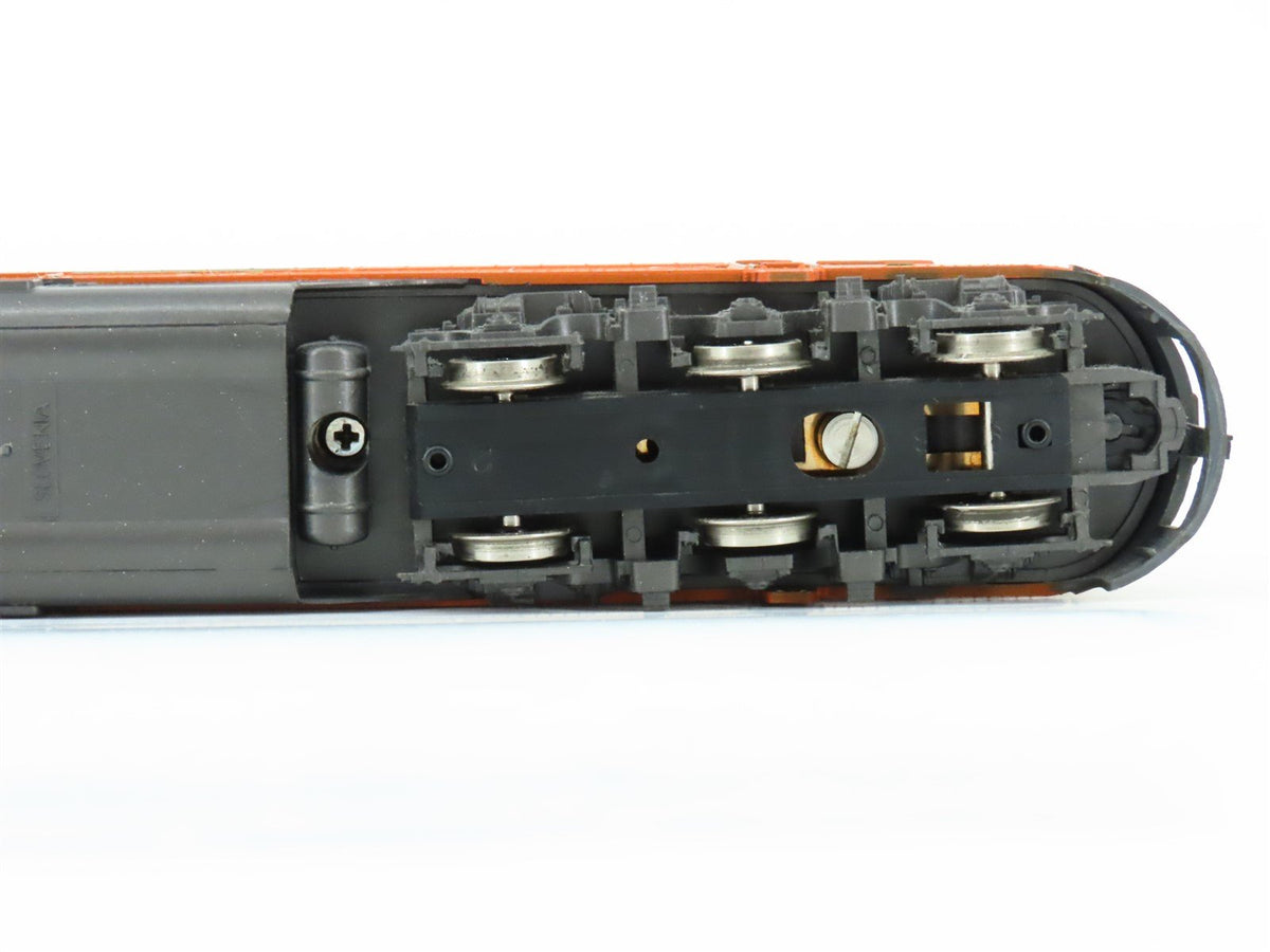 Set of 2 HO Scale Rivarossi GN Great Northern E8/9A Diesel Locomotives