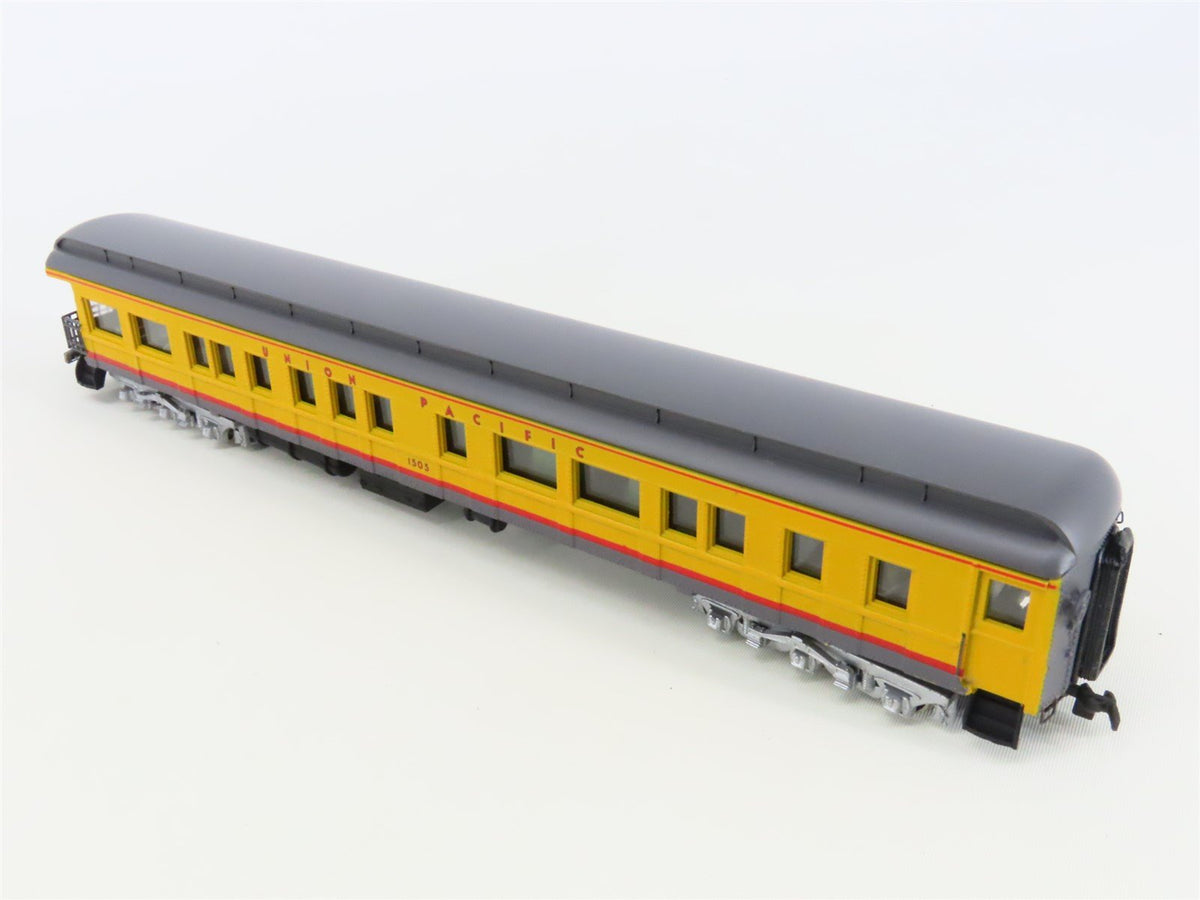 HO Scale Bachmann Spectrum 89026 UP Union Pacific Observation Passenger #1505