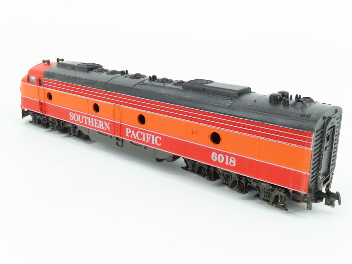 Set of 2 HO Scale Rivarossi SP Southern Pacific E8/9A Diesel Locomotives