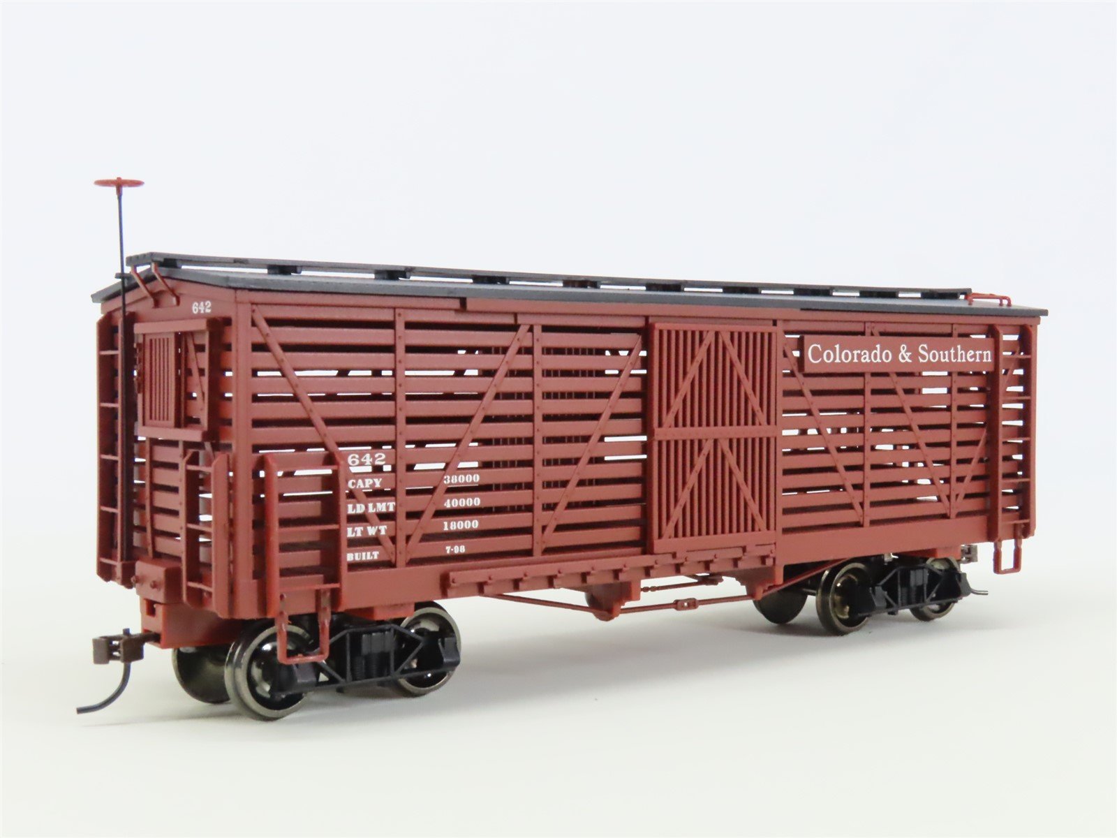 On30 Scale Bachmann Spectrum 27523 C&S Colorado & Southern Stock Car #642