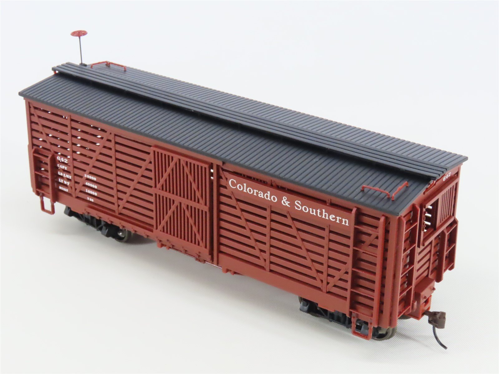 On30 Scale Bachmann Spectrum 27523 C&S Colorado & Southern Stock Car #642