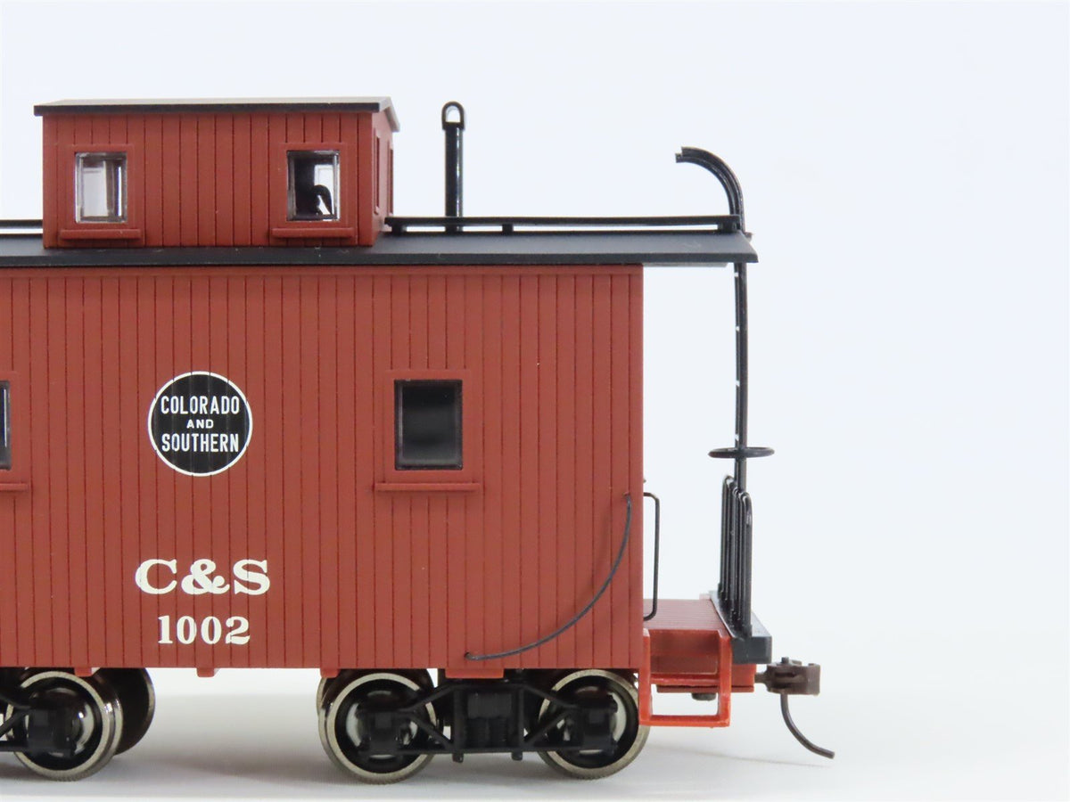 On30 Scale Bachmann Spectrum 27723 C&amp;S Colorado &amp; Southern Caboose #1002 Lighted