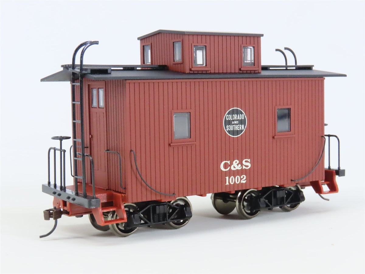 On30 Scale Bachmann Spectrum 27723 C&amp;S Colorado &amp; Southern Caboose #1002 Lighted
