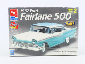 1/25 Scale AMT Ertl 2 in 1 Model Kit #38406 1957 Ford Fairlane 500 - Sealed