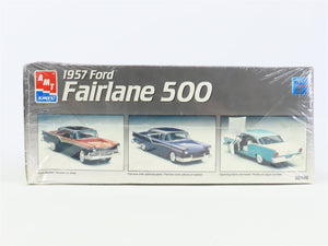1/25 Scale AMT Ertl 2 in 1 Model Kit #38406 1957 Ford Fairlane 500 - Sealed