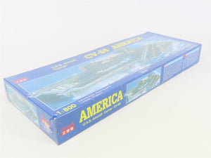 1:800 Scale Kitech Kit #08M-053 USS Aircraft Carrier CV-66 America - Sealed