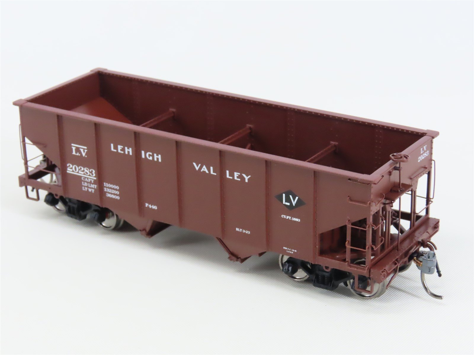 HO Scale Rapido 148007A LV Lehigh Valley Railroad 2-Bay Open Hopper #20283