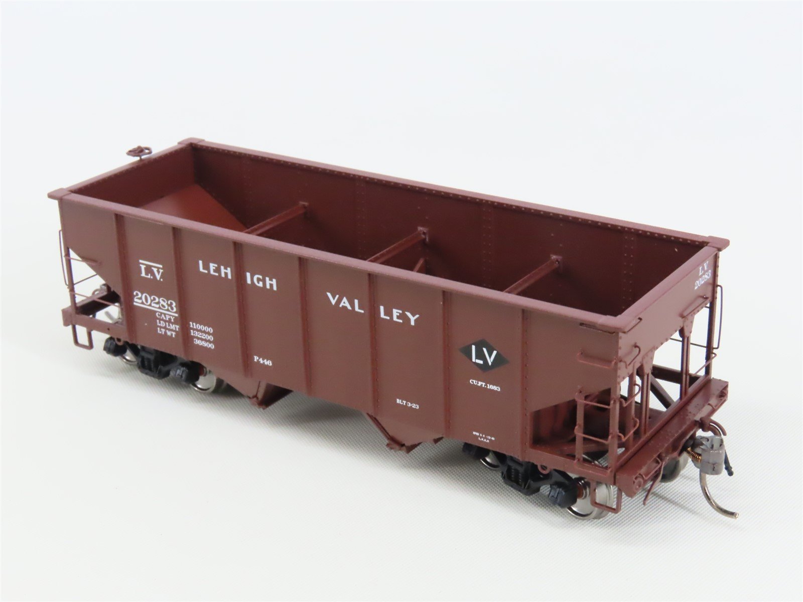 HO Scale Rapido 148007A LV Lehigh Valley Railroad 2-Bay Open Hopper #20283