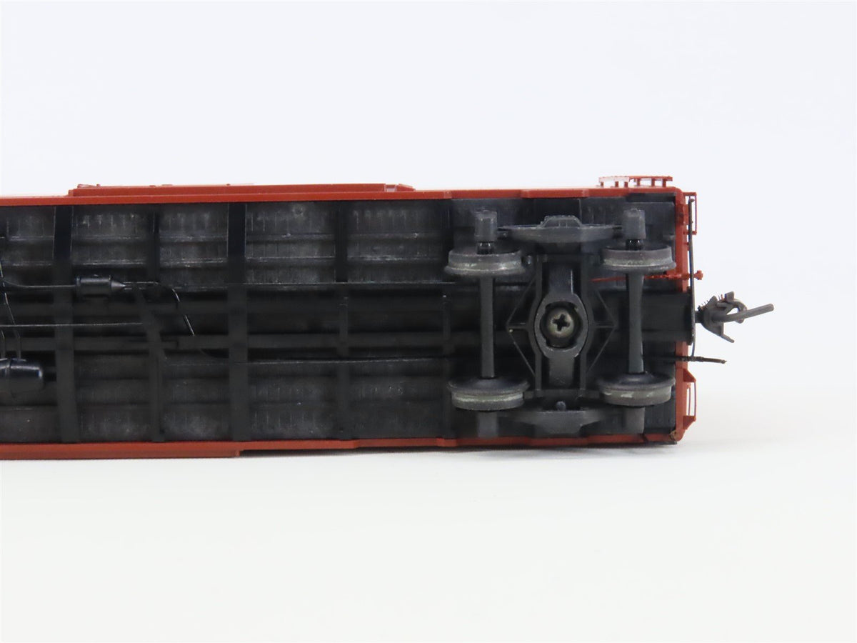 HO Scale Kadee 4305 L&amp;N Louisville &amp; Nashville 40&#39; Single Door Box Car #17575
