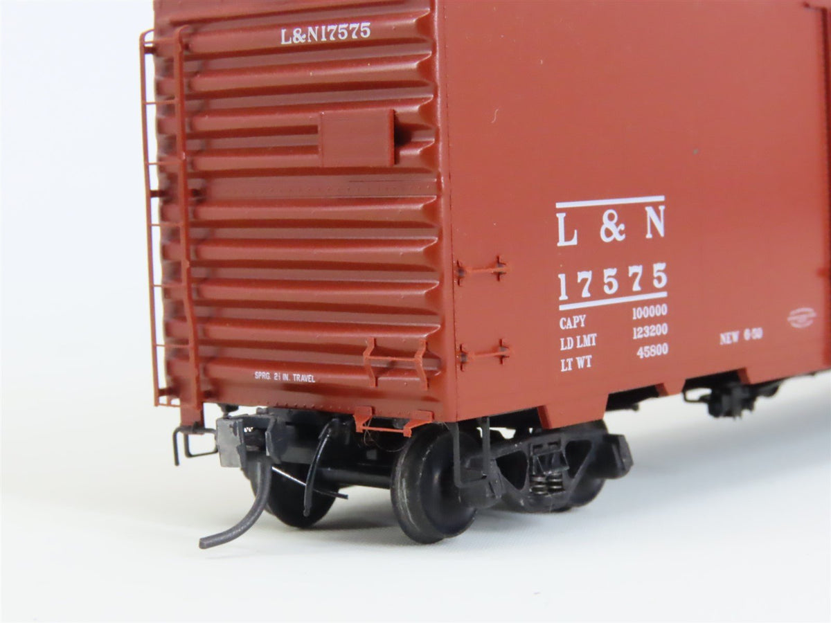HO Scale Kadee 4305 L&amp;N Louisville &amp; Nashville 40&#39; Single Door Box Car #17575