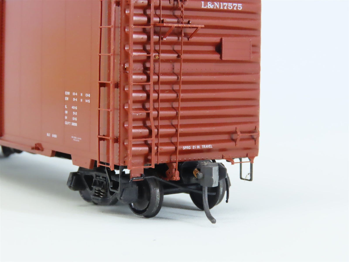 HO Scale Kadee 4305 L&amp;N Louisville &amp; Nashville 40&#39; Single Door Box Car #17575