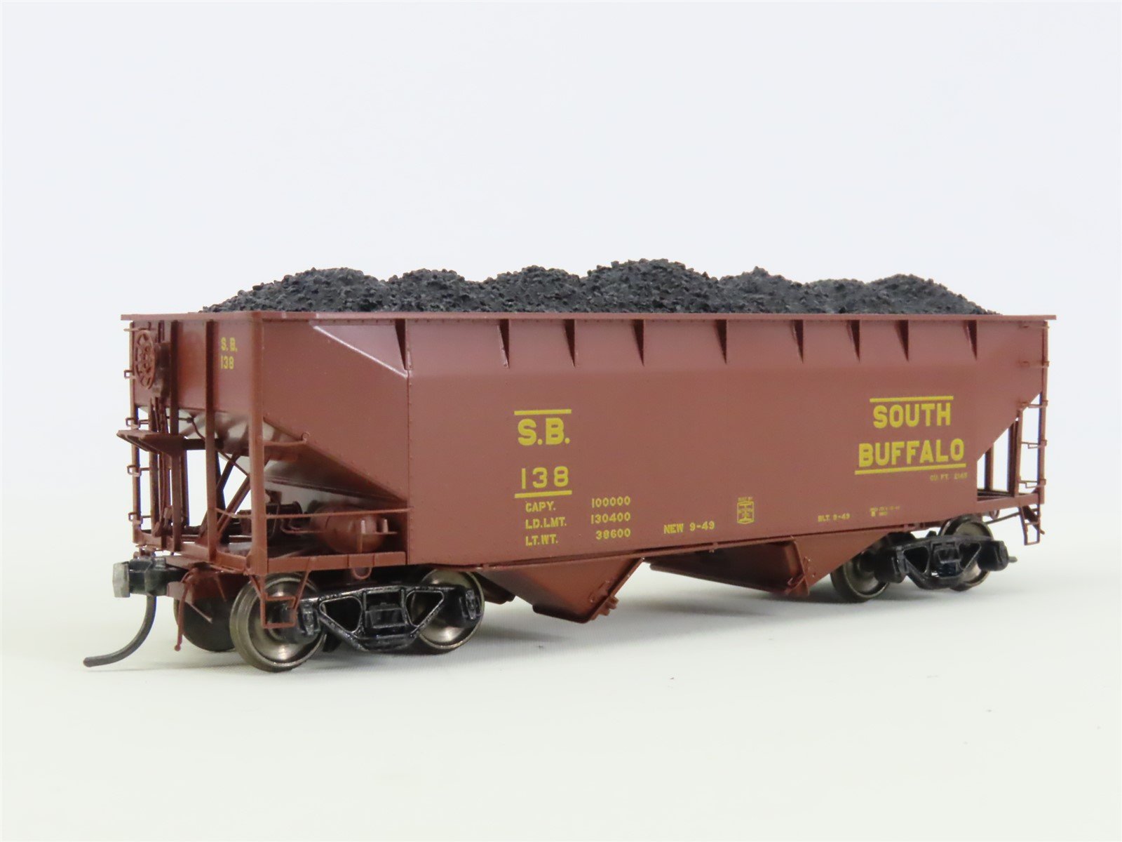 HO Scale Kadee 7028 SB South Buffalo 2-Bay Offset Open Hopper #138