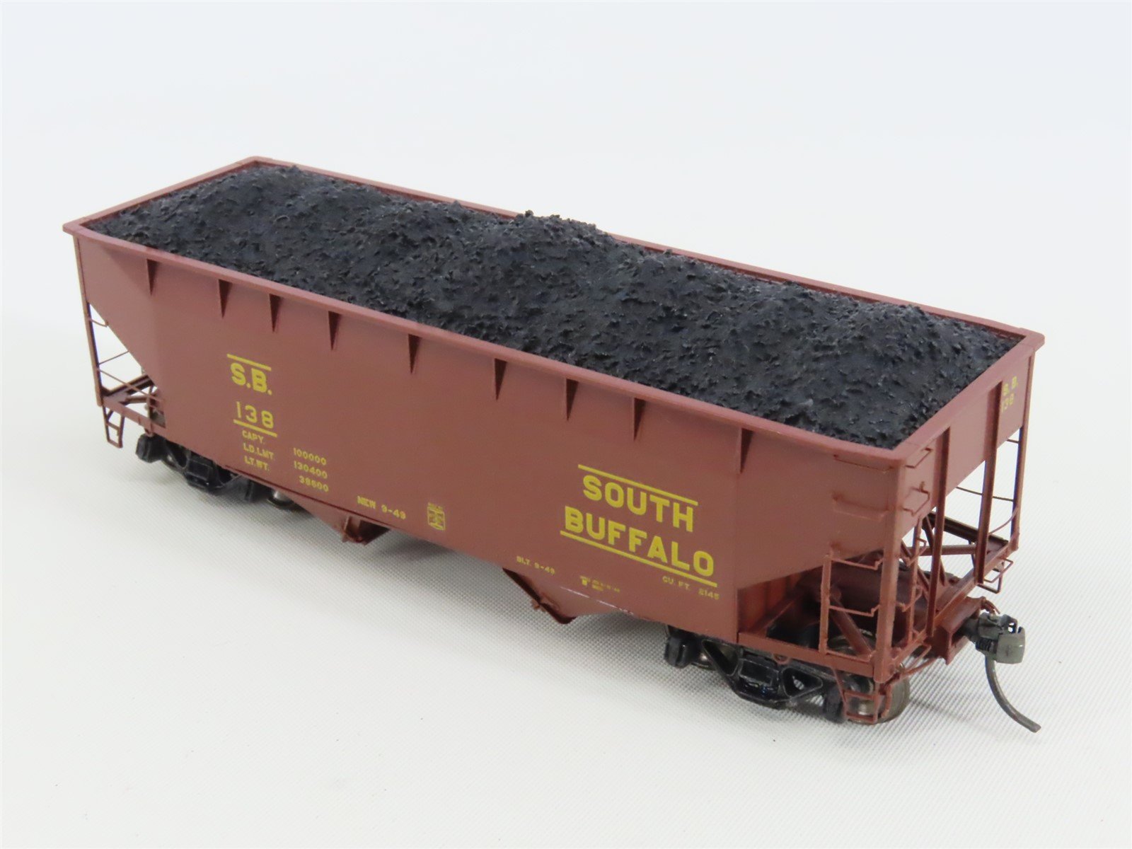 HO Scale Kadee 7028 SB South Buffalo 2-Bay Offset Open Hopper #138