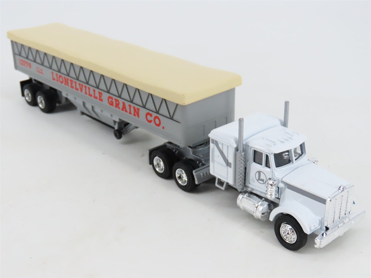 O 1/48 Scale Lionel 6-12779 Lionelville Grain Co Tractor &amp; Trailer #12779