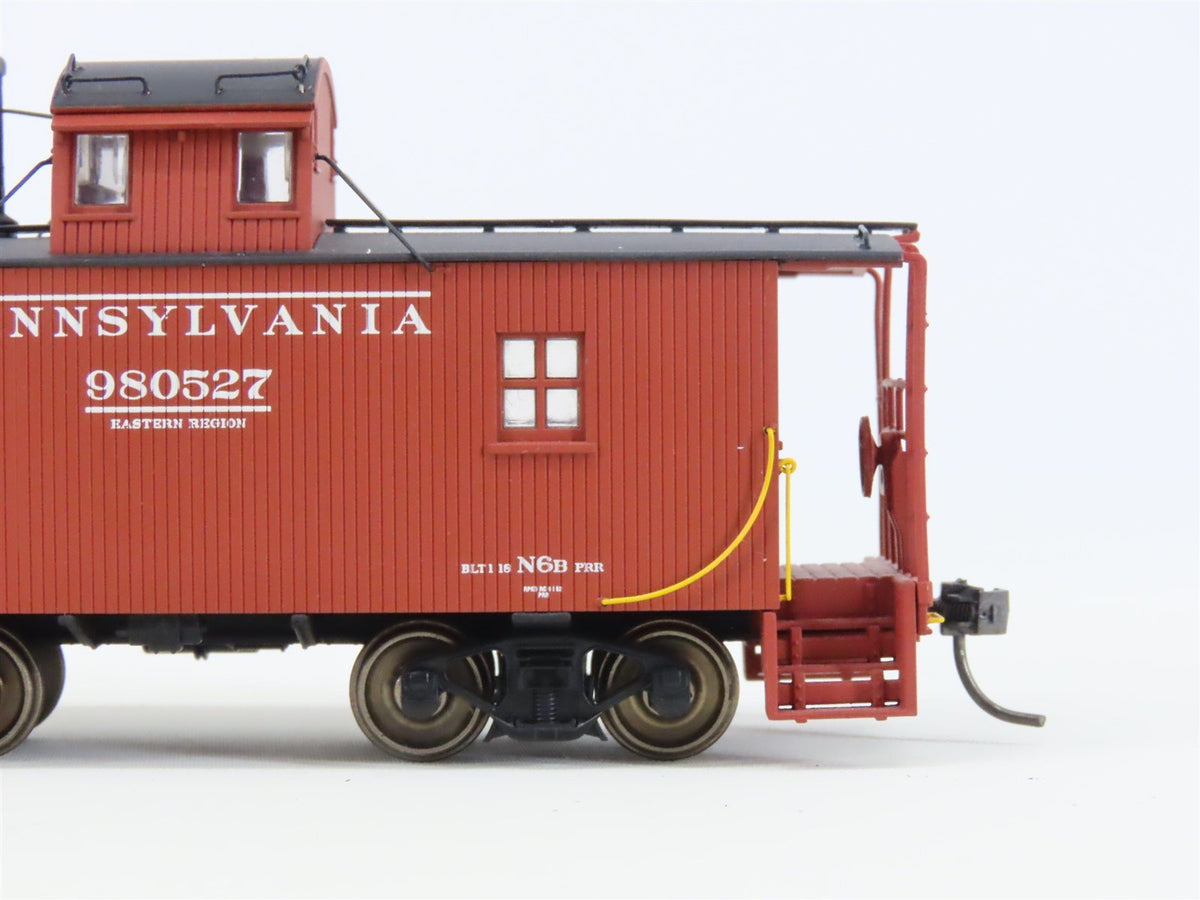 HO Scale Walthers Platinum Line 932-27651 PRR Pennsylvania Caboose 2-Pack