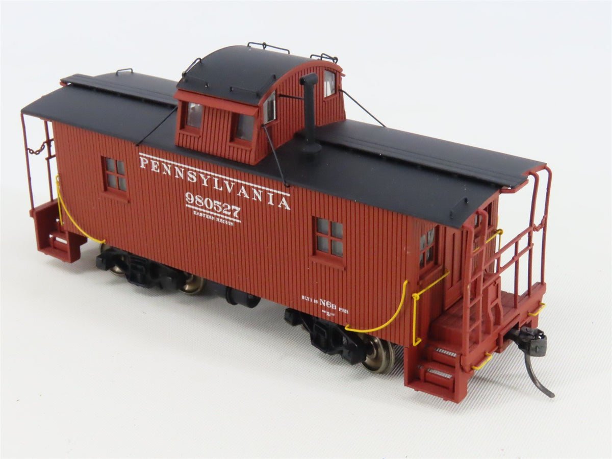 HO Scale Walthers Platinum Line 932-27651 PRR Pennsylvania Caboose 2-Pack