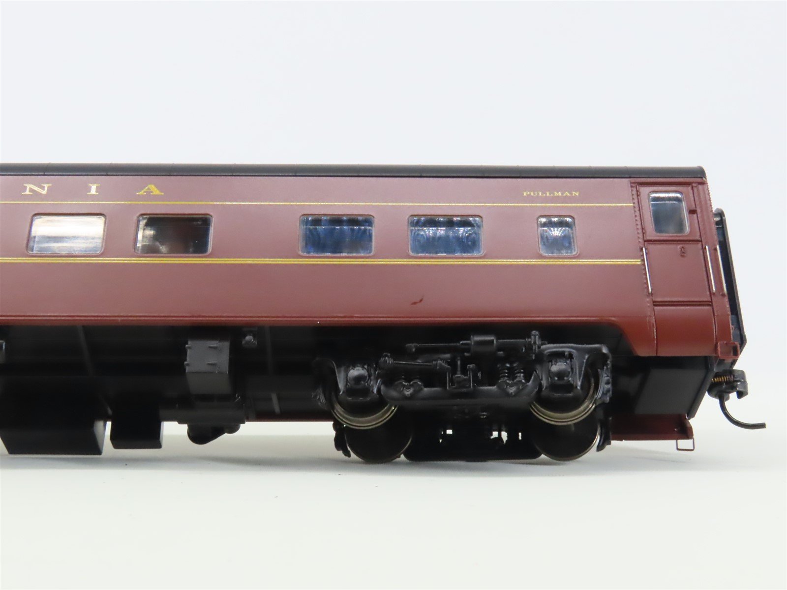 HO Scale Walthers 932-9407 PRR Pennsylvania Railroad Pullman Sleeper Passenger