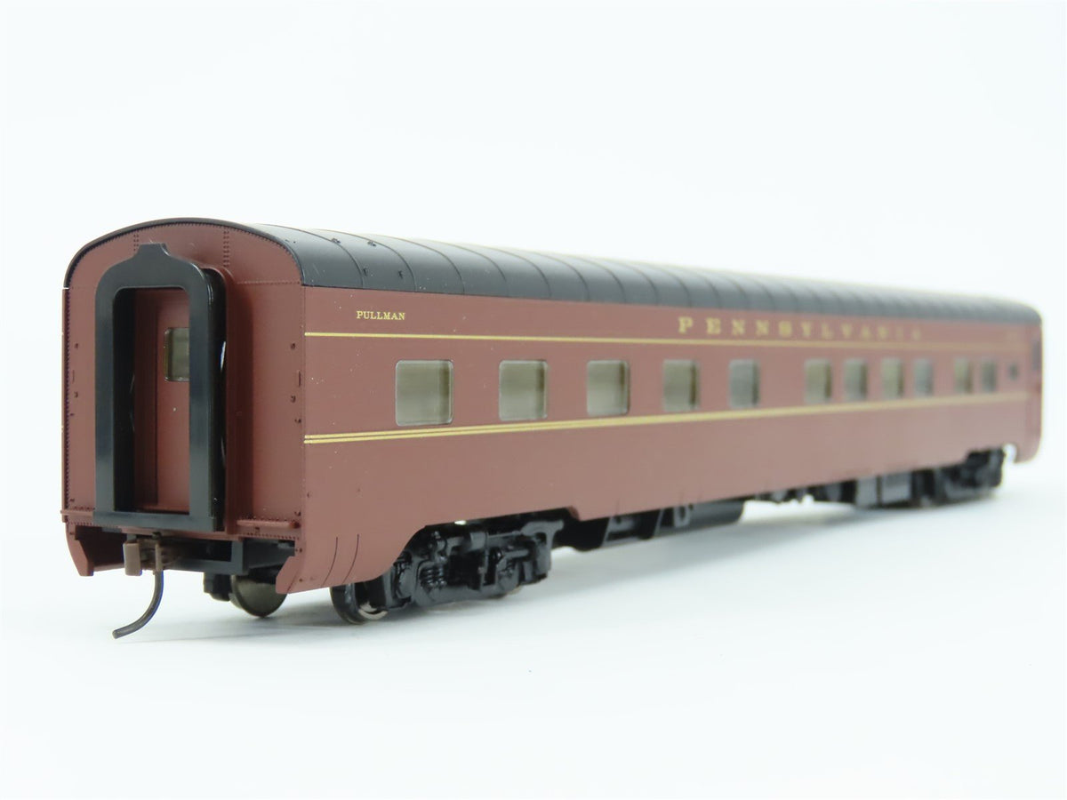 HO Scale Walthers 932-6847 PRR Pennsylvania Railroad Pullman Sleeper Passenger
