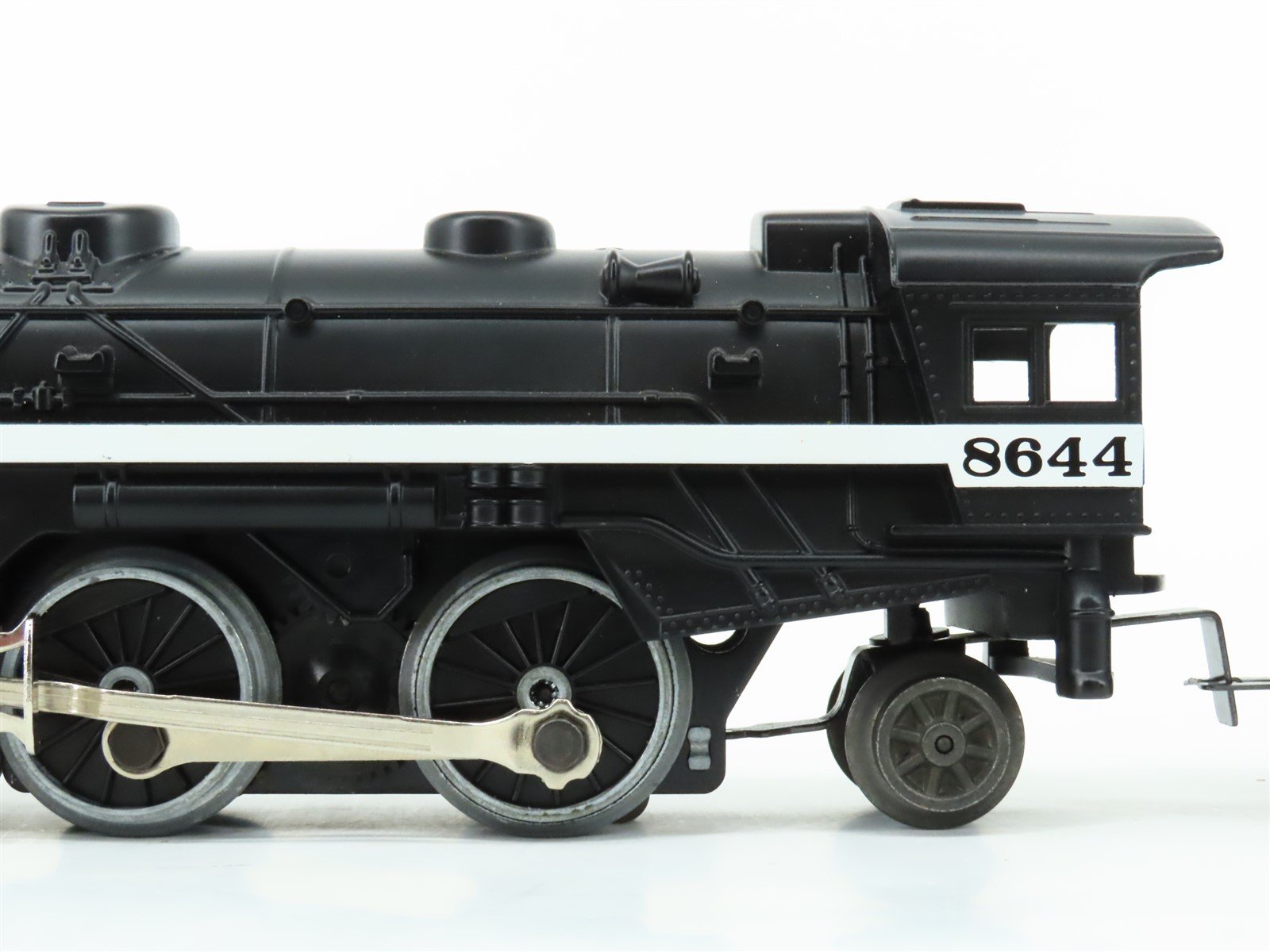 O Gauge 3-Rail Lionel ATSF Santa Fe 4-4-2 Steam Locomotive #8644