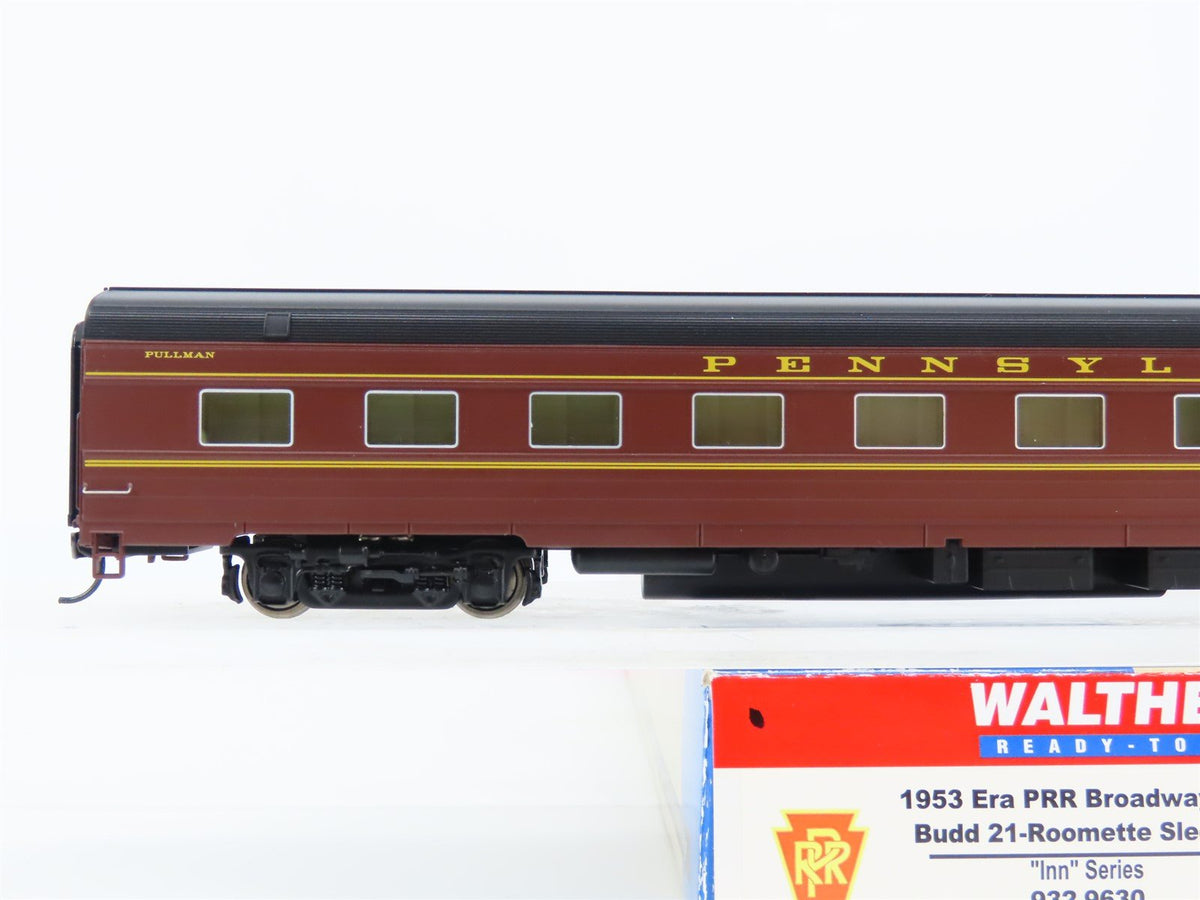 HO Scale Walthers 932-9630 PRR Pennsylvania Broadway Limited Sleeper Passenger