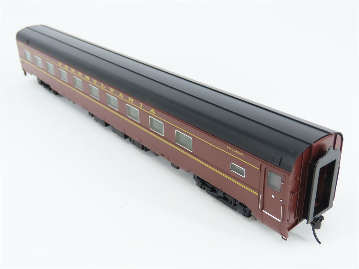 HO Scale Walthers 932-9630 PRR Pennsylvania Broadway Limited Sleeper Passenger