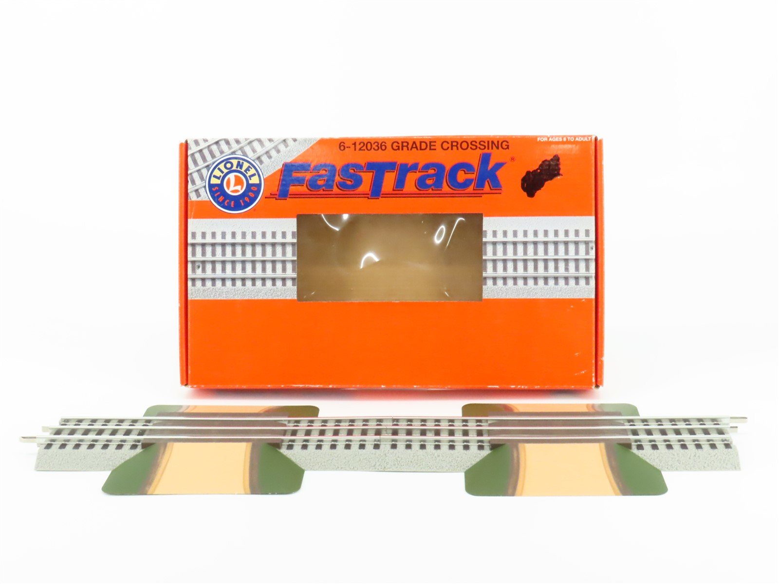 O Gauge Lionel 6-12036 Fastrack Grade Crossing Track 2-Piece Pack