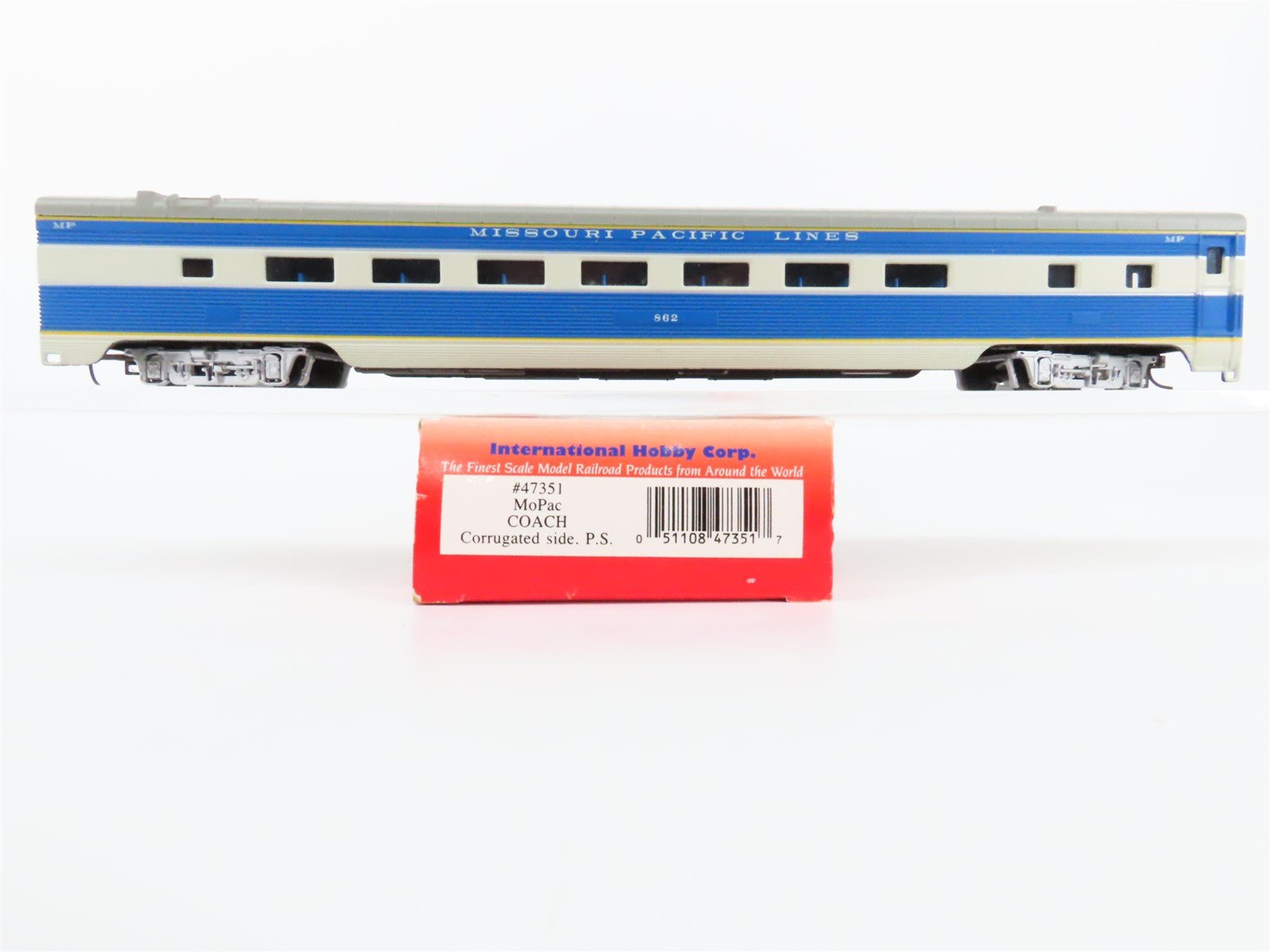 HO Scale IHC Premier Series 47351 MP Missouri Pacific Coach Passenger #862