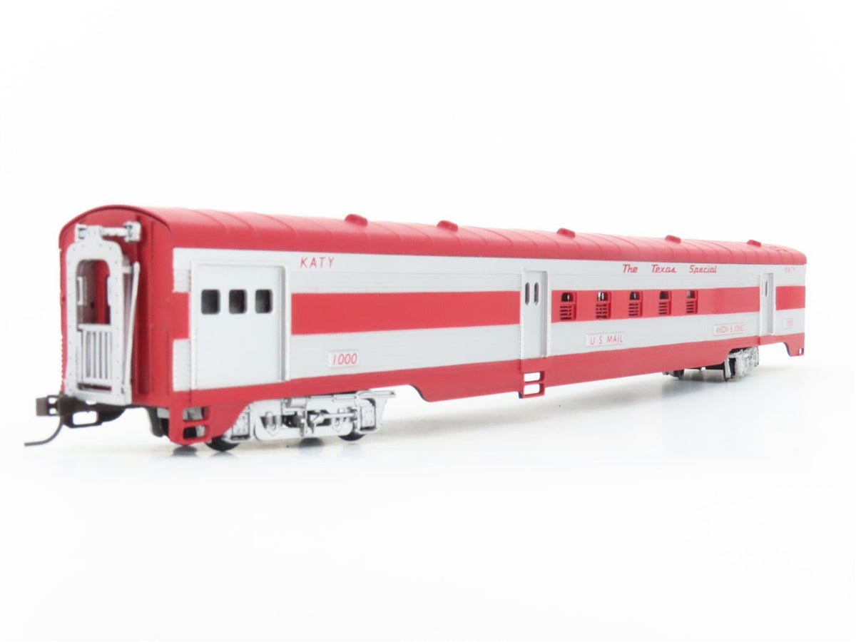 HO Scale IHC Premier Series 47725 MKT Katy &quot;Texas Special&quot; RPO Passenger #1000