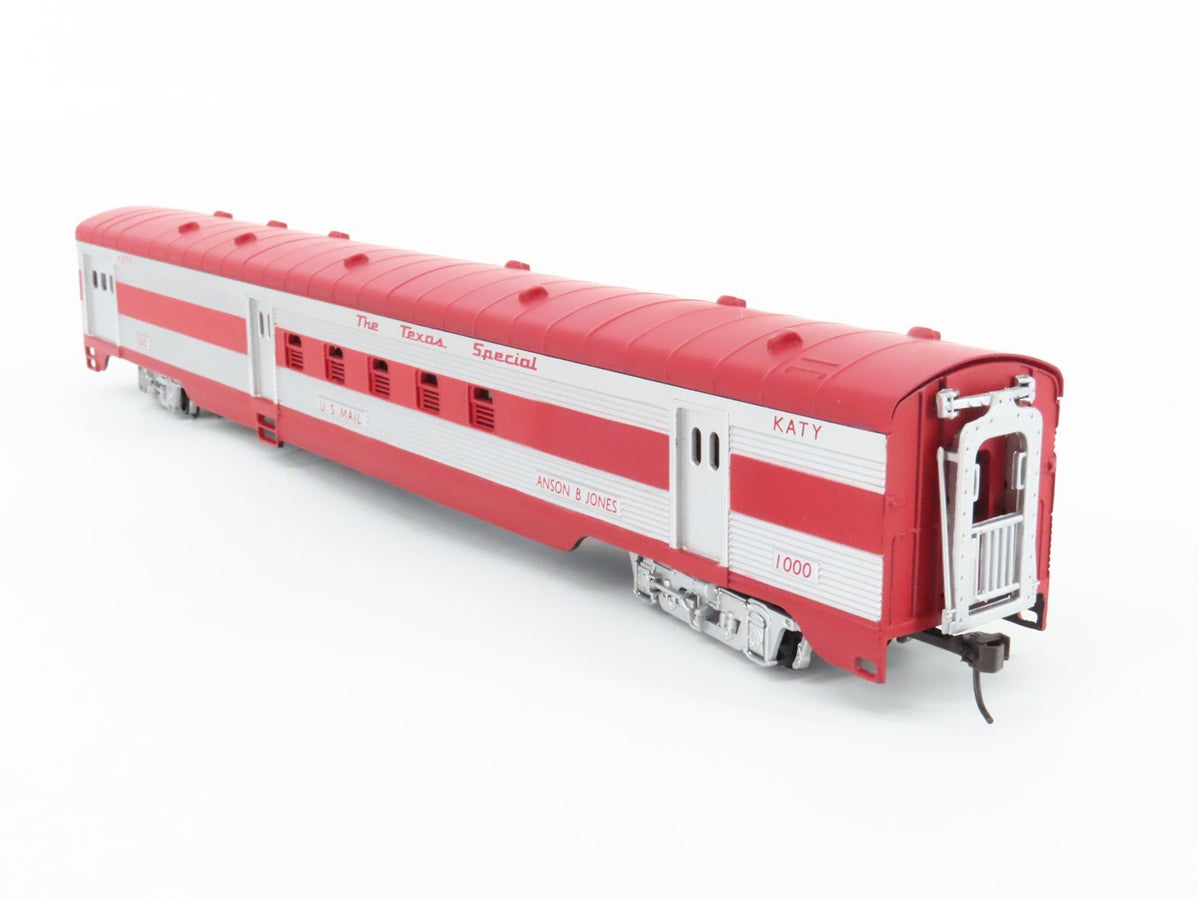 HO Scale IHC Premier Series 47725 MKT Katy &quot;Texas Special&quot; RPO Passenger #1000