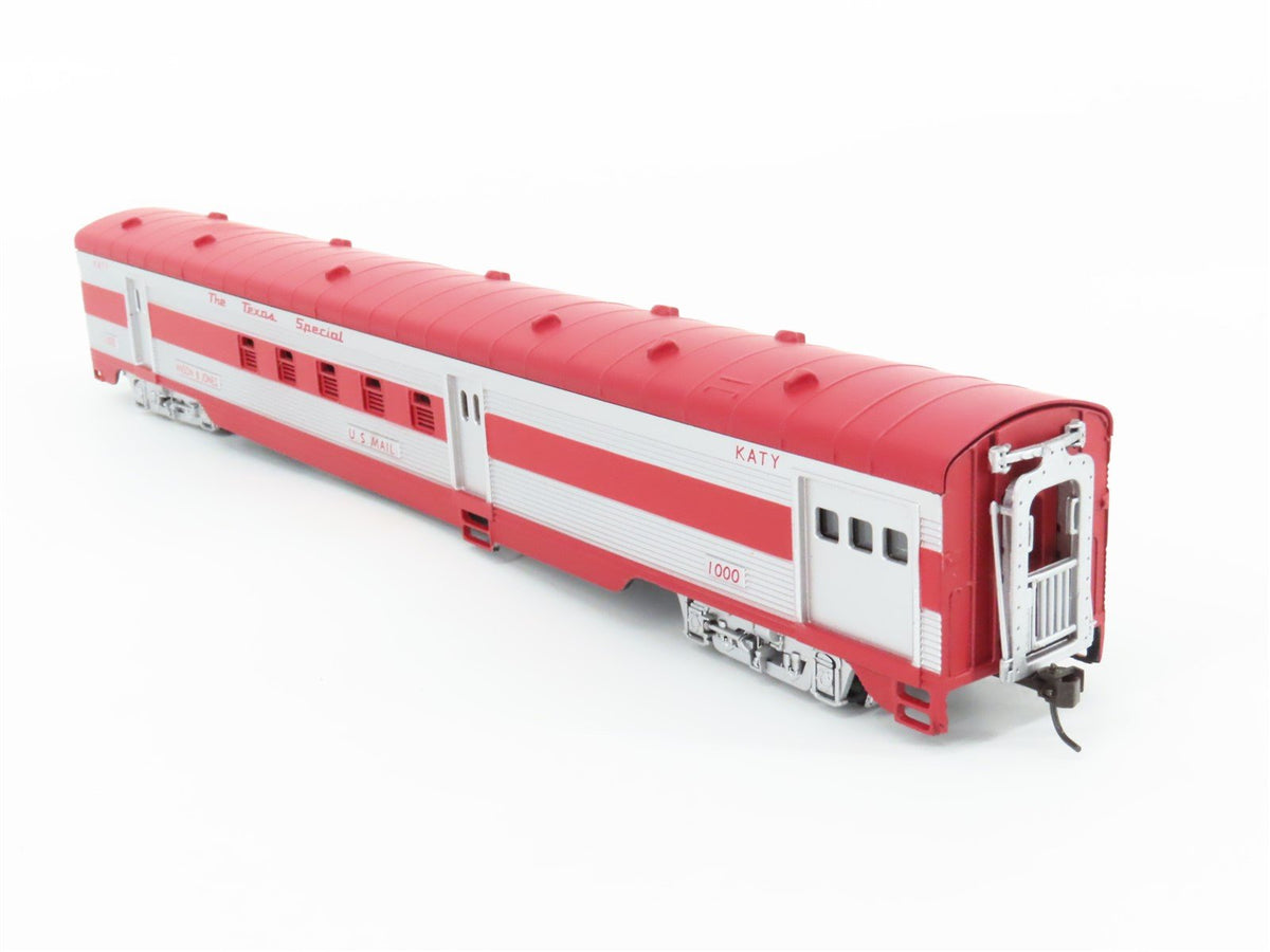 HO Scale IHC Premier Series 47725 MKT Katy &quot;Texas Special&quot; RPO Passenger #1000