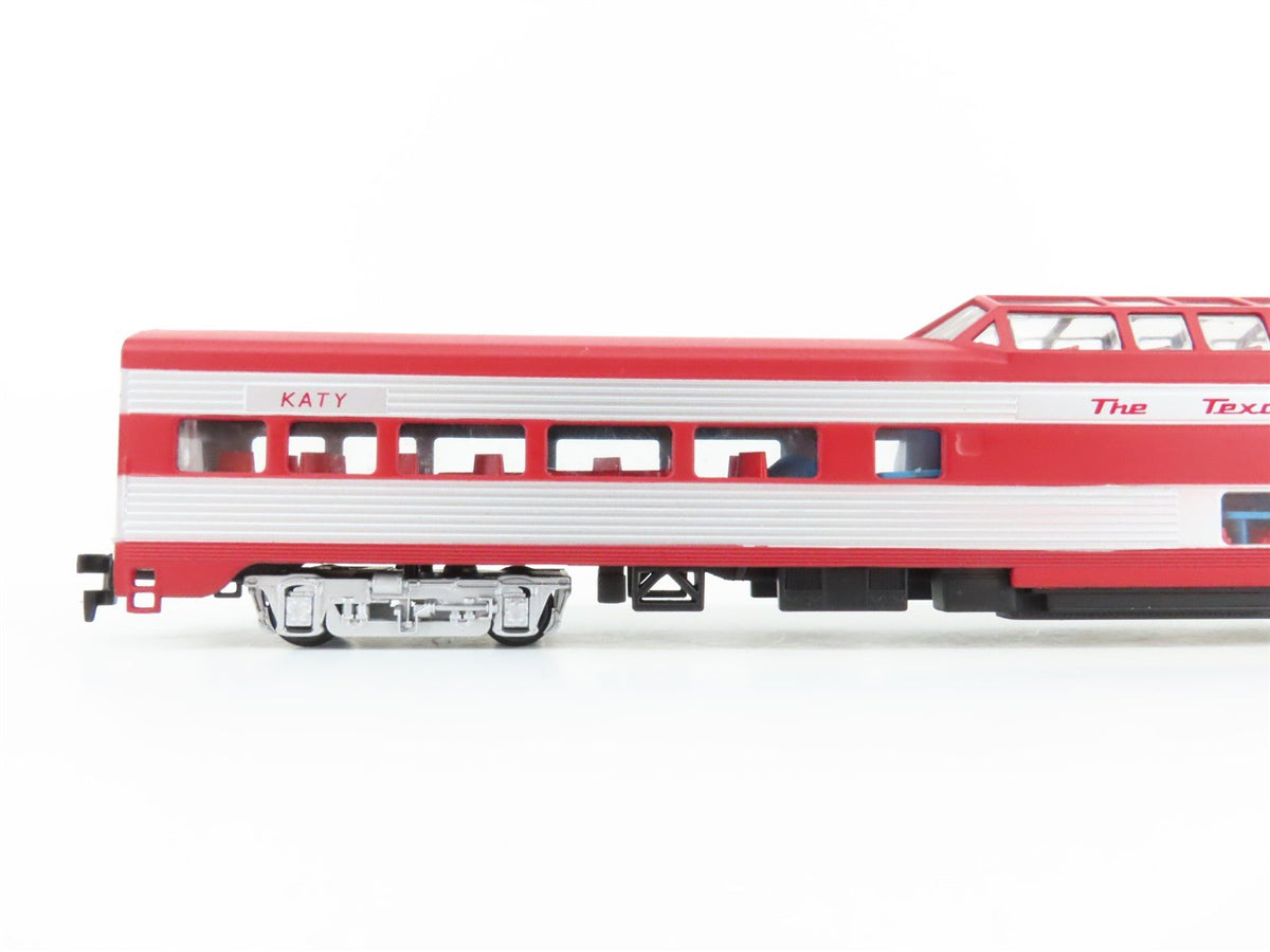 HO Scale IHC Premier Series 47727 MKT Katy Texas Special Vista Dome Passenger
