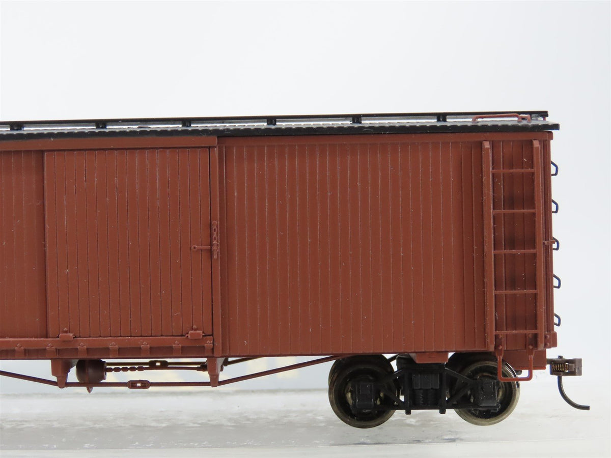 On30 Scale 2-Rail Bachmann Spectrum 27014 Painted, Unlettered PRR Box Car