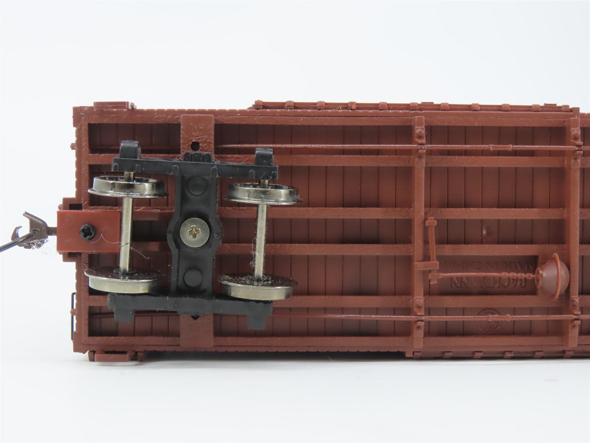 On30 Scale 2-Rail Bachmann Spectrum 27014 Painted, Unlettered PRR Box Car