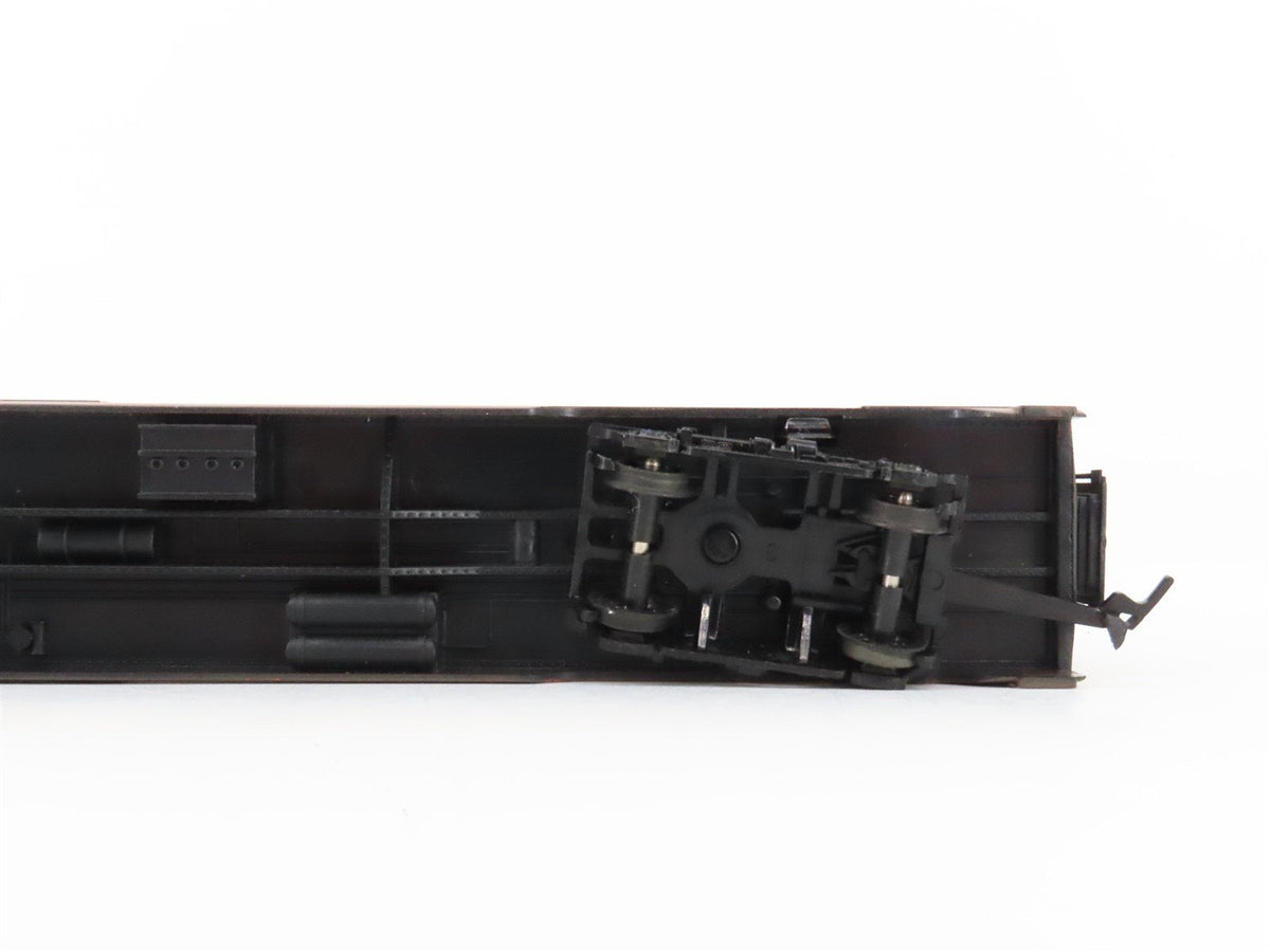 HO Scale IHC Premier Series 48110 IC Illinois Central Baggage Passenger #1806