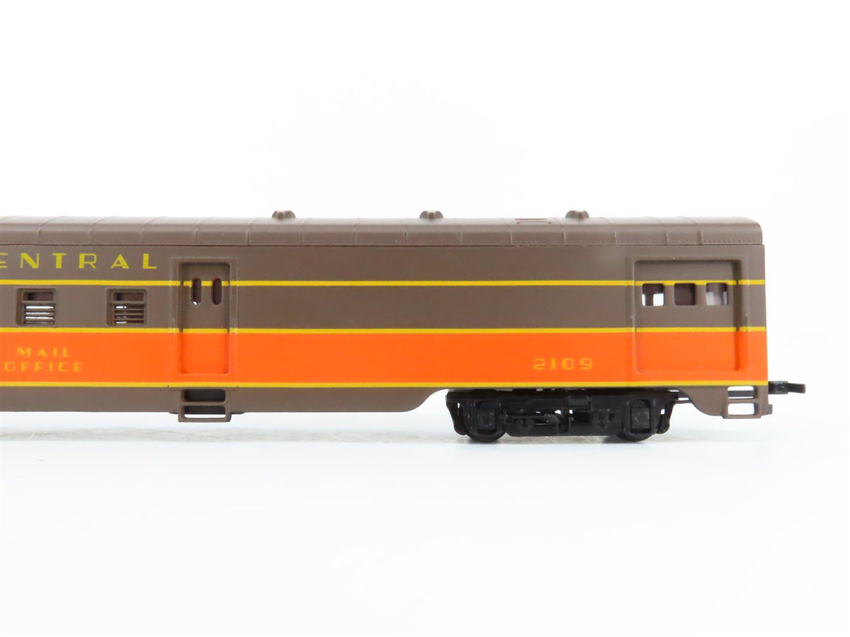 HO Scale IHC Premier Series 48115 IC Illinois Central RPO Passenger #2109