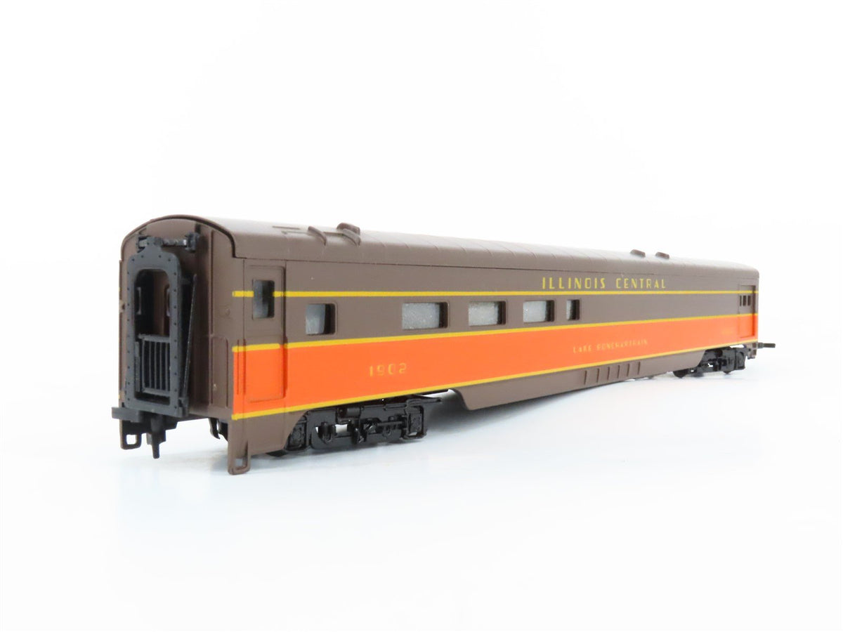 HO Scale IHC Premier Series 48114 IC Illinois Central Combine Passenger #1902