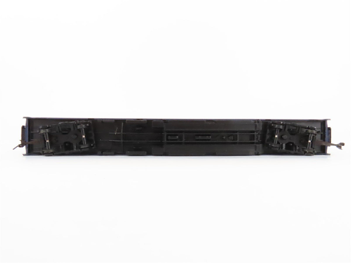HO IHC Premier Series 48137 L&amp;N Louisville &amp; Nashville Vista Dome Passenger 3258