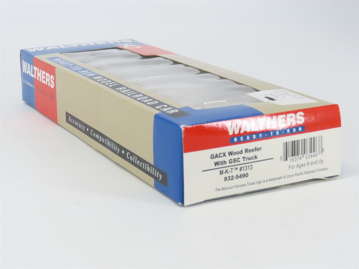 HO Scale Walthers 932-5490 MKT Missouri Kansas Texas GACX Wood Reefer #1313
